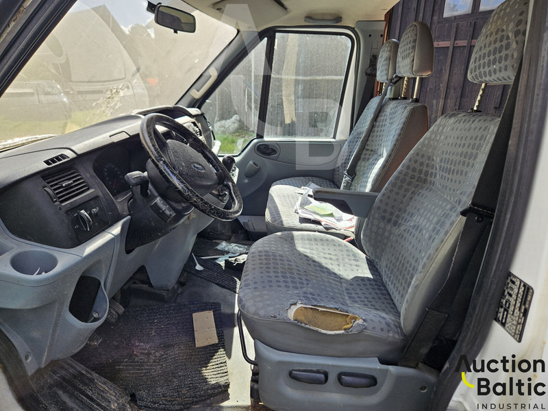 Ford Transit - Xe van nhỏ gọn: hình 5 Ford Transit - Xe van nhỏ gọn: hình 5