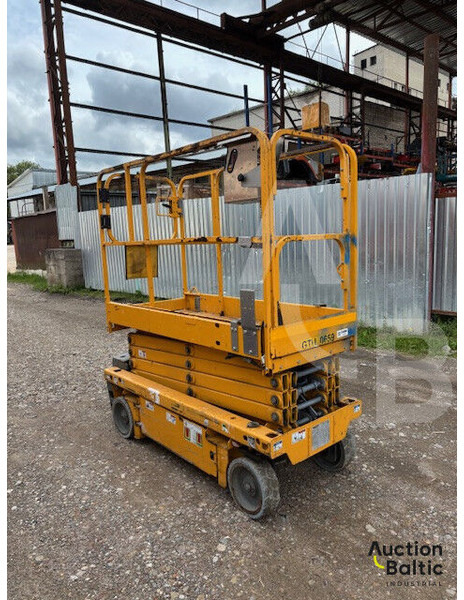 Haulotte Optimum 8AC - Máy nâng người hình kéo: hình 1 Haulotte Optimum 8AC - Máy nâng người hình kéo: hình 1
