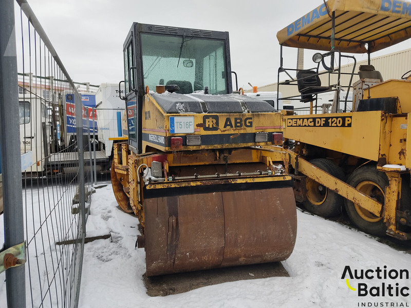 Ingersoll Rand DD74 - Máy lăn: hình 2 Ingersoll Rand DD74 - Máy lăn: hình 2