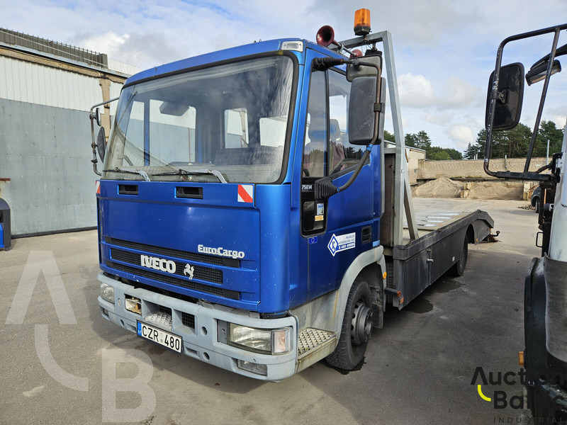 Iveco 75E14 - Xe tải kéo: hình 1 Iveco 75E14 - Xe tải kéo: hình 1