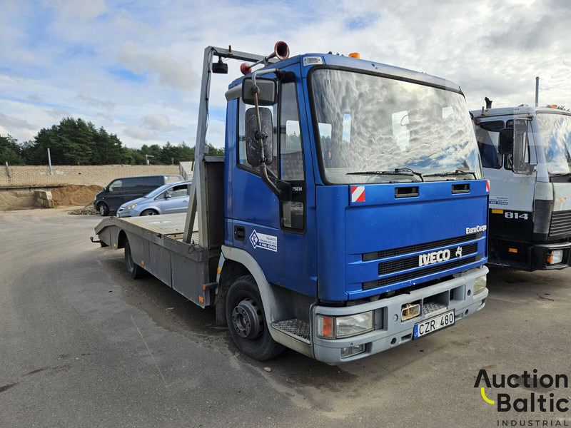 Iveco 75E14 - Xe tải kéo: hình 2 Iveco 75E14 - Xe tải kéo: hình 2