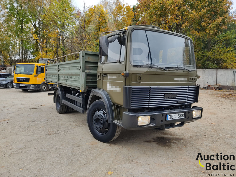 Iveco Magirus 110-17 - Xe tải thùng lửng/ Phẳng: hình 1 Iveco Magirus 110-17 - Xe tải thùng lửng/ Phẳng: hình 1