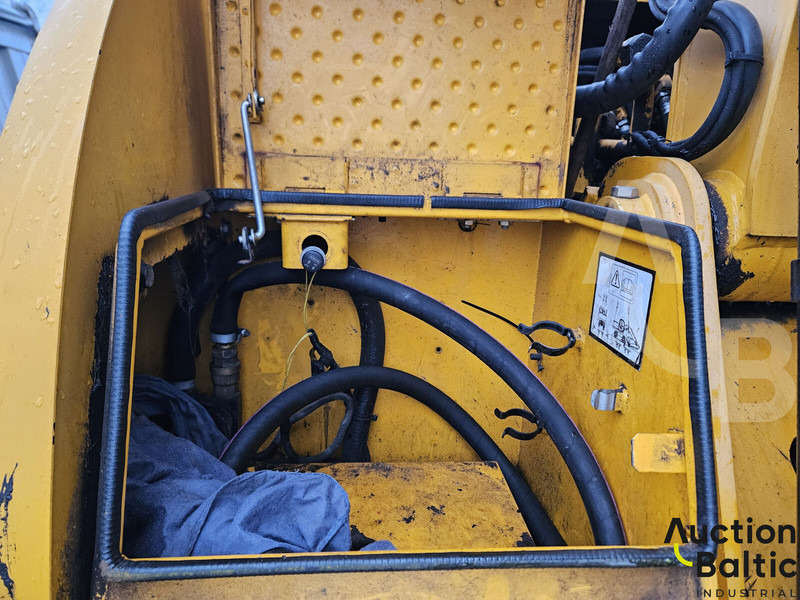Máy xúc bánh lốp JCB JS 145 W: hình 19