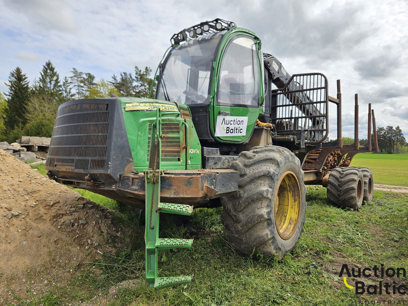 John Deere 1010 E - Rơ moóc lâm nghiệp: hình 1 John Deere 1010 E - Rơ moóc lâm nghiệp: hình 1