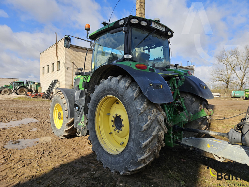 John Deere 6125 R - Máy cày: hình 3 John Deere 6125 R - Máy cày: hình 3