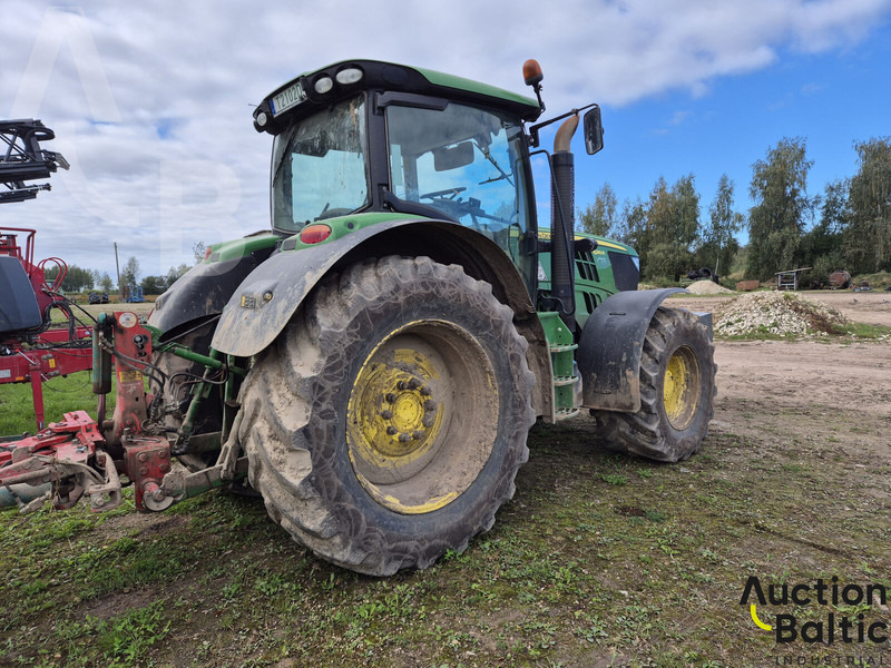 John Deere 6210 R - Máy cày: hình 5 John Deere 6210 R - Máy cày: hình 5