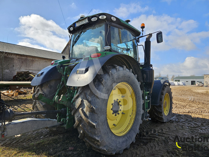 John Deere 6215 R - Máy cày: hình 4 John Deere 6215 R - Máy cày: hình 4