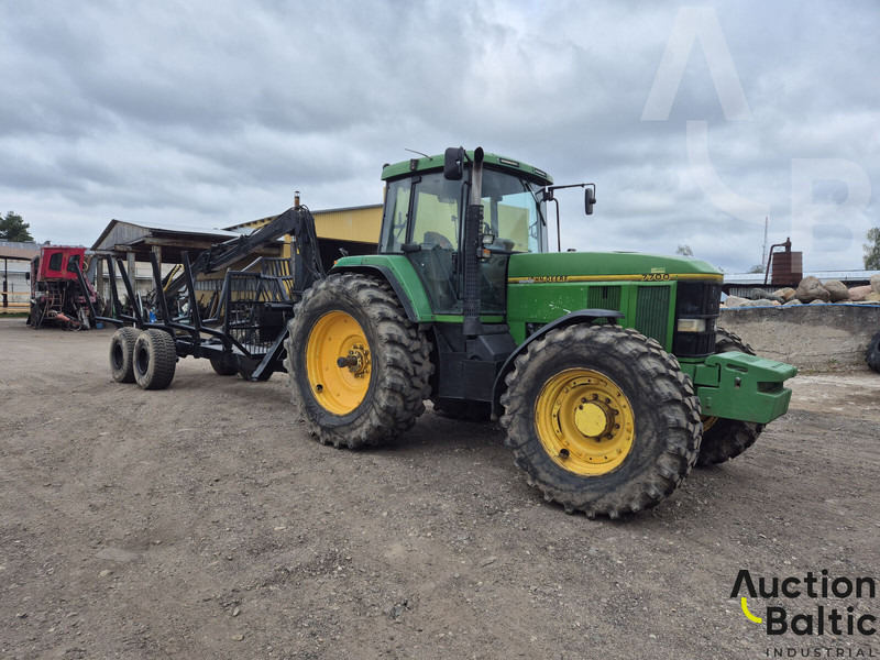 John Deere 7700 - Rơ moóc lâm nghiệp: hình 2 John Deere 7700 - Rơ moóc lâm nghiệp: hình 2