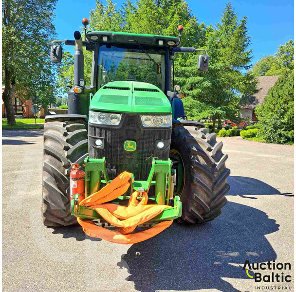 John Deere 8370 R - Máy cày: hình 2 John Deere 8370 R - Máy cày: hình 2