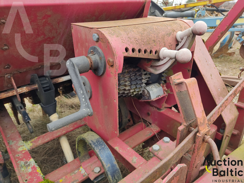 Juko - Trang thiết bị gieo hạt: hình 5 Juko - Trang thiết bị gieo hạt: hình 5