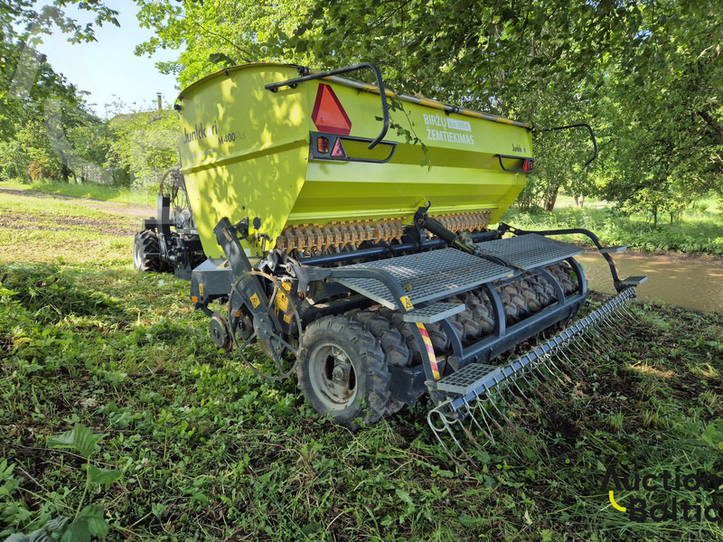 Junkkari M400 Plus - Máy gieo hạt liên hợp: hình 4 Junkkari M400 Plus - Máy gieo hạt liên hợp: hình 4