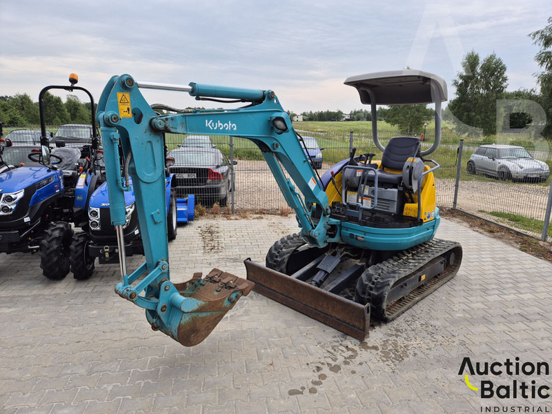 Kubota U 25 - Máy xúc mini: hình 1 Kubota U 25 - Máy xúc mini: hình 1