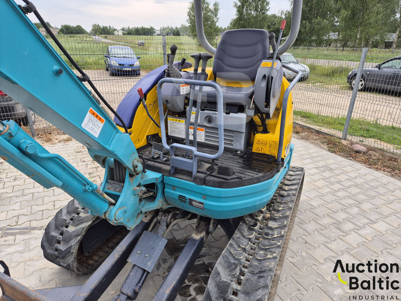 Kubota U 25 - Máy xúc mini: hình 5 Kubota U 25 - Máy xúc mini: hình 5