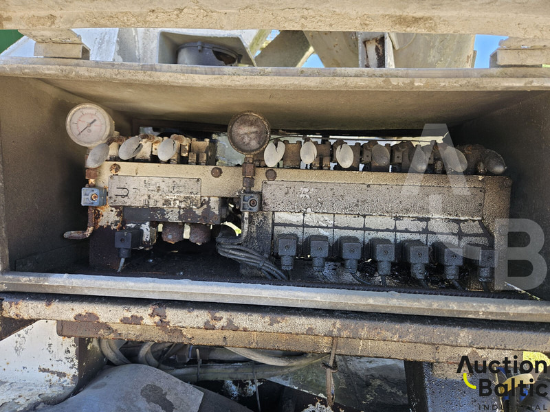 Sơ mi rơ moóc trộn bê tông Lecinena Lecinena D-2346: hình 13 Sơ mi rơ moóc trộn bê tông Lecinena Lecinena D-2346: hình 13