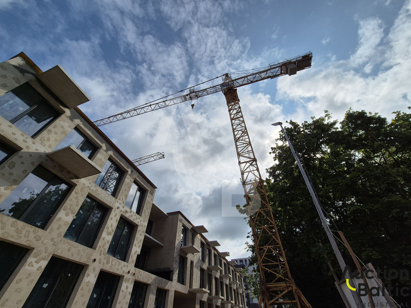 Liebherr 112 ECH - Cần cẩu tháp: hình 1 Liebherr 112 ECH - Cần cẩu tháp: hình 1