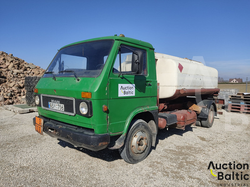MAN 8.136 - Xe bồn: hình 1 MAN 8.136 - Xe bồn: hình 1