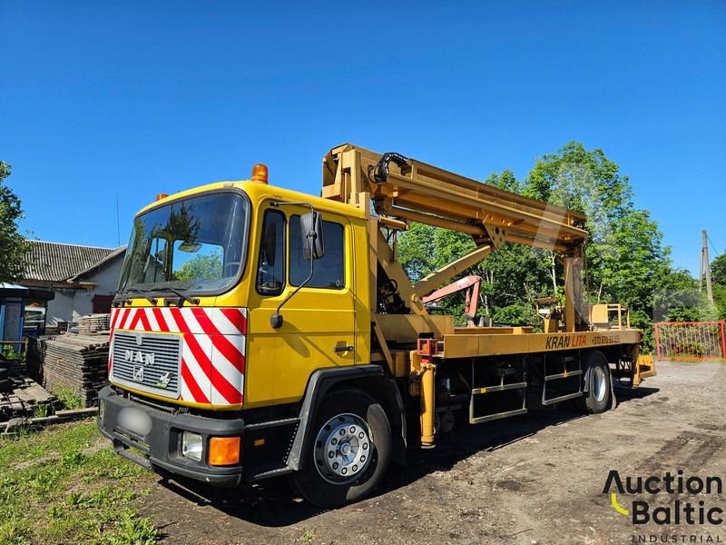 MAN M90 - Nền bục trên không gắn trên xe tải: hình 1 MAN M90 - Nền bục trên không gắn trên xe tải: hình 1
