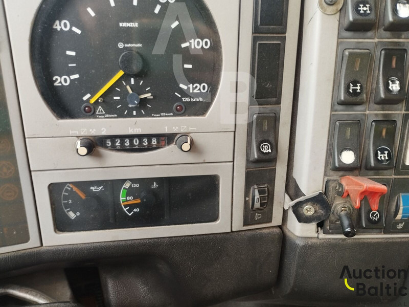 MAN T 46 - Xe tải chân không: hình 5 MAN T 46 - Xe tải chân không: hình 5