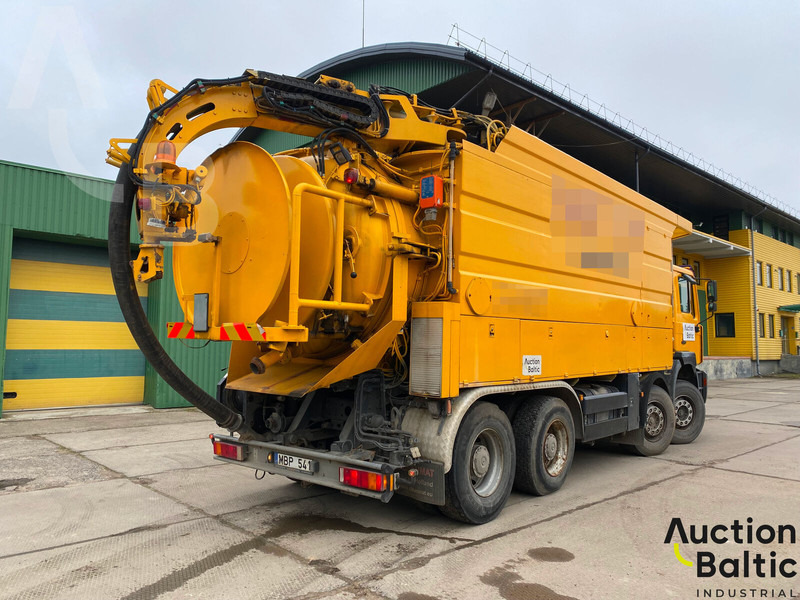 MAN T46 - Xe tải chân không: hình 4 MAN T46 - Xe tải chân không: hình 4