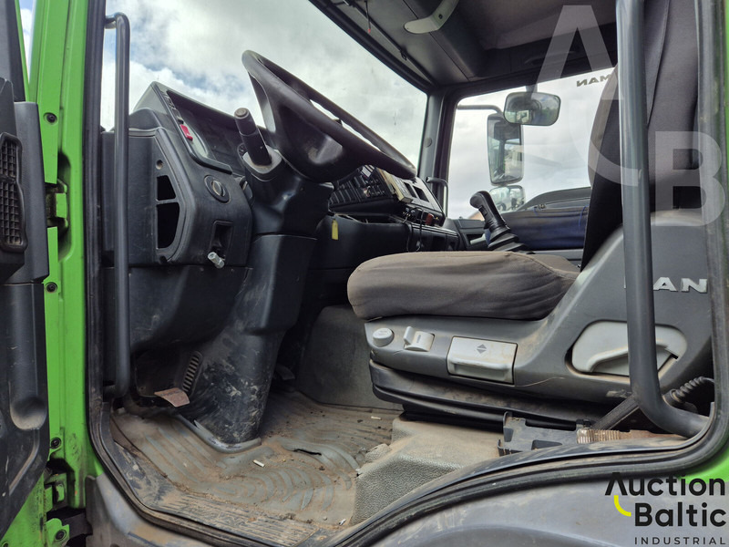 MAN TGA26.310 - Xe tải chở rác: hình 5 MAN TGA26.310 - Xe tải chở rác: hình 5