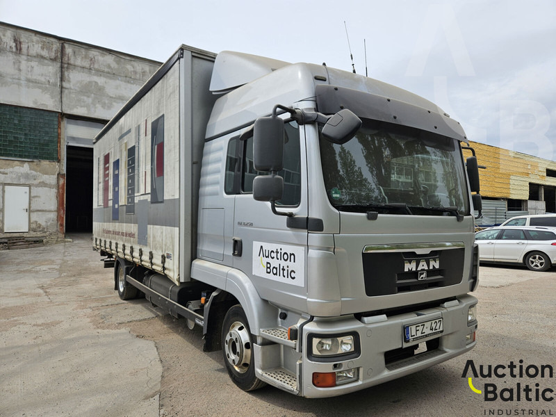 MAN TGL8.250 - Xe tải thùng mui bạt: hình 1 MAN TGL8.250 - Xe tải thùng mui bạt: hình 1