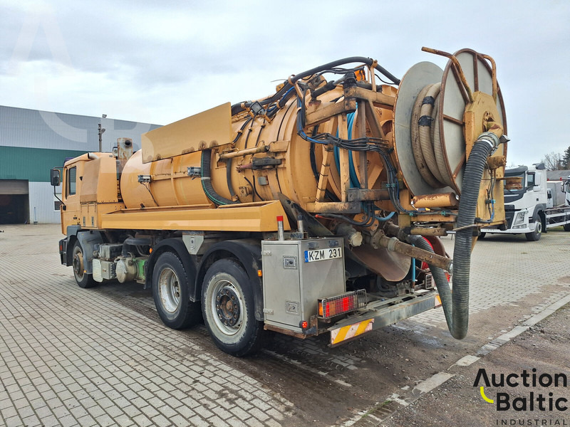 MAN TGS200 - Xe tải chân không: hình 4 MAN TGS200 - Xe tải chân không: hình 4