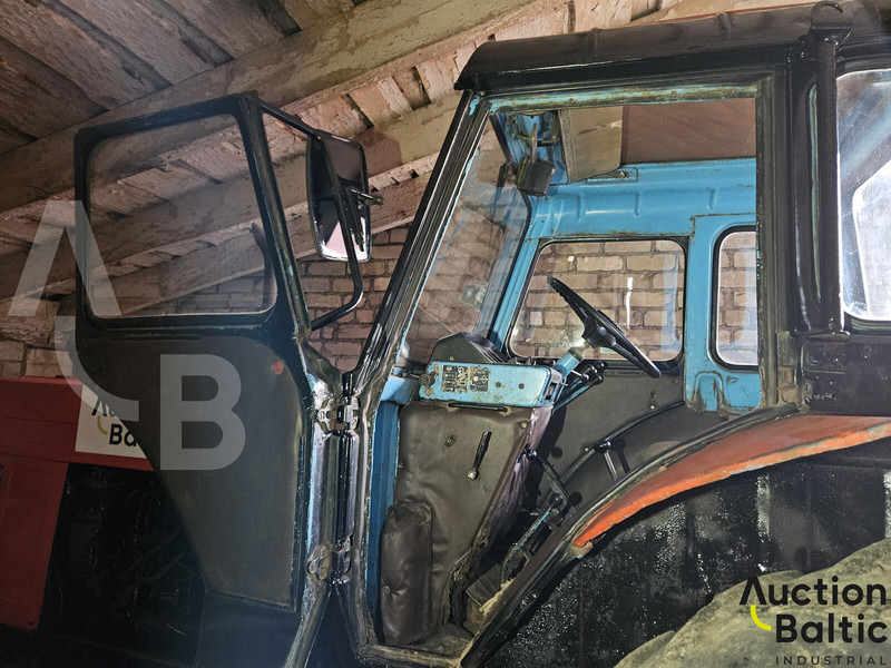 MTZ Belarus MTZ 80L - Máy cày: hình 5 MTZ Belarus MTZ 80L - Máy cày: hình 5