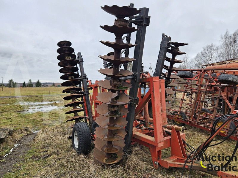 Massey Ferguson Ferguson - Bừa đĩa: hình 5 Massey Ferguson Ferguson - Bừa đĩa: hình 5