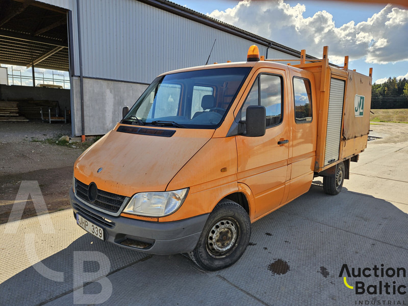 Mercedes-Benz 313 - Máy móc xây dựng: hình 1 Mercedes-Benz 313 - Máy móc xây dựng: hình 1