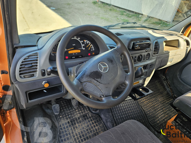 Máy móc xây dựng Mercedes-Benz 313: hình 6 Máy móc xây dựng Mercedes-Benz 313: hình 6