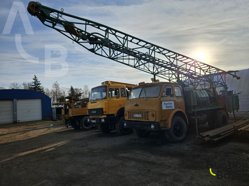 Maz 5334 - Giàn khoan: hình 1 Maz 5334 - Giàn khoan: hình 1