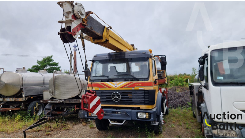 Mercedes-Benz 1417 - Cần cẩu mọi địa hình: hình 3 Mercedes-Benz 1417 - Cần cẩu mọi địa hình: hình 3