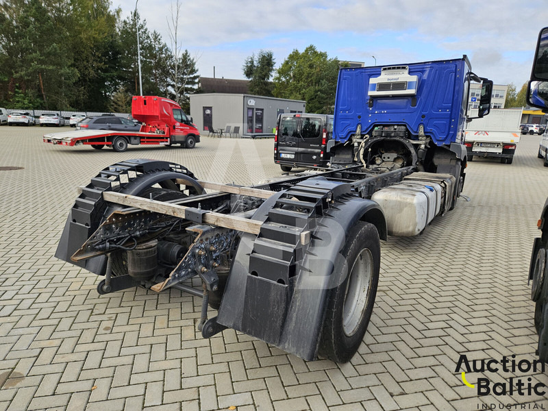 Mercedes-Benz Actros 1843 - Xe tải khung gầm: hình 3 Mercedes-Benz Actros 1843 - Xe tải khung gầm: hình 3