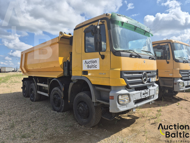Mercedes-Benz Actros 4141 - Xe ben: hình 2 Mercedes-Benz Actros 4141 - Xe ben: hình 2