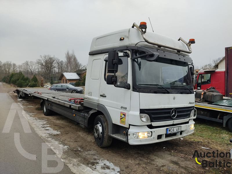 Mercedes-Benz Atego 818L - Xe tải kéo: hình 2 Mercedes-Benz Atego 818L - Xe tải kéo: hình 2