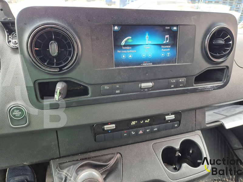 Xe van chở hàng Mercedes-Benz Sprinter 316: hình 9