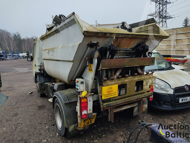 Mitsubishi Fuso - Xe tải chở rác: hình 4 Mitsubishi Fuso - Xe tải chở rác: hình 4