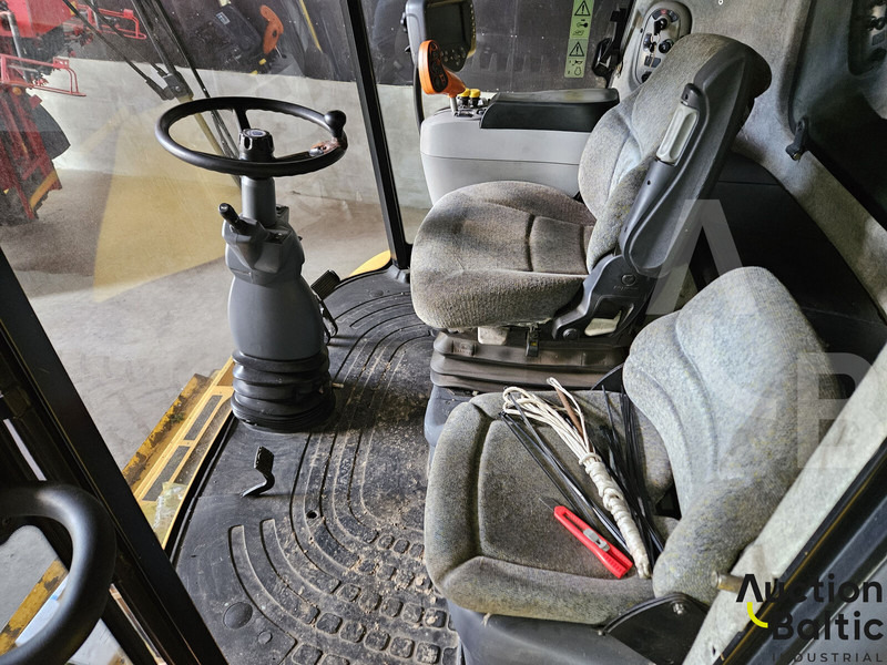 Máy gặt đập để vận chuyển thức ăn New Holland CR 9080: hình 6