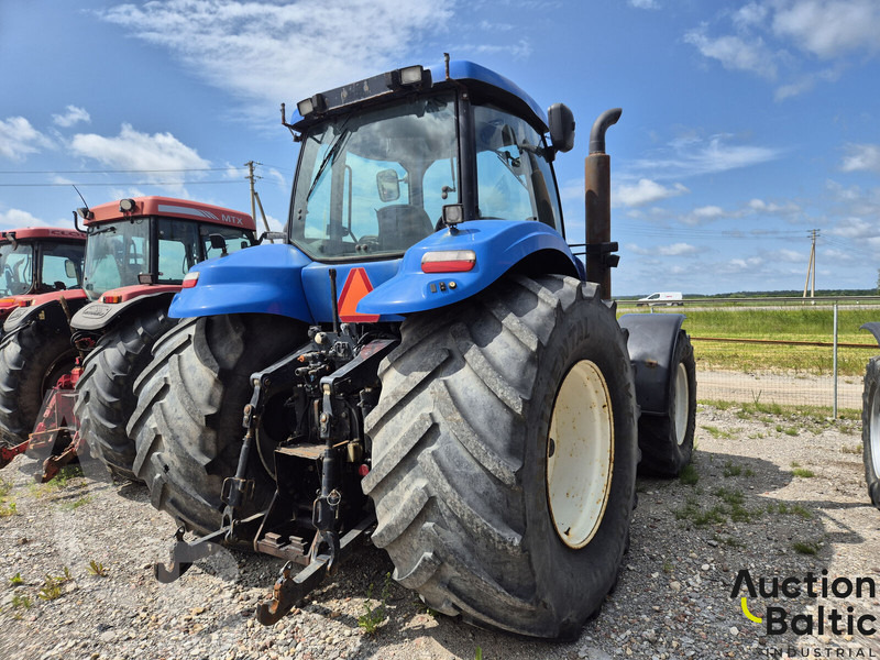 New Holland T 8040 - Máy cày: hình 3 New Holland T 8040 - Máy cày: hình 3