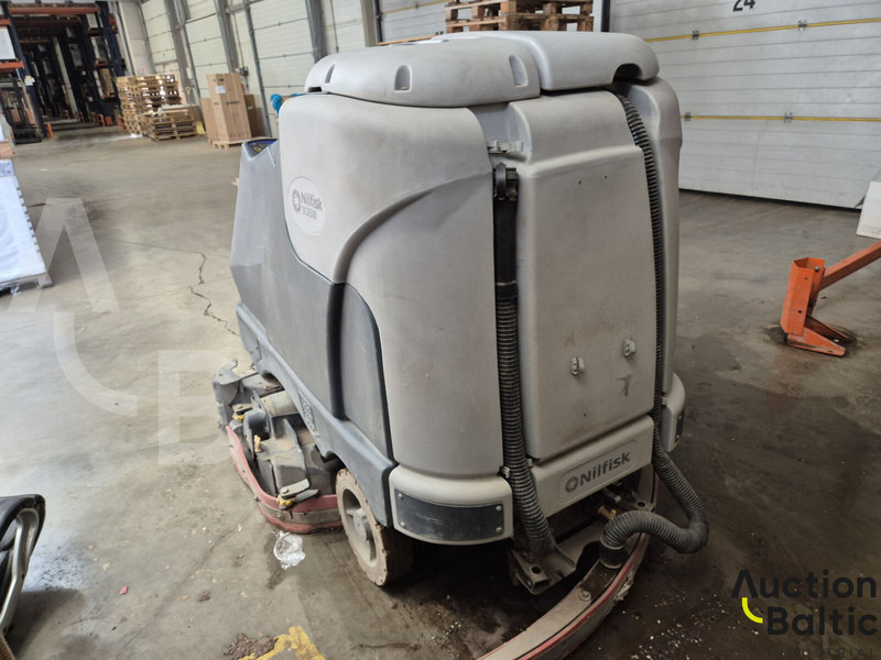 Nilfisk SC6500 - Xe quét đường: hình 3 Nilfisk SC6500 - Xe quét đường: hình 3