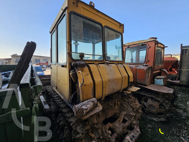 Onbekend DT-75 - Máy cày bánh xích: hình 3 Onbekend DT-75 - Máy cày bánh xích: hình 3