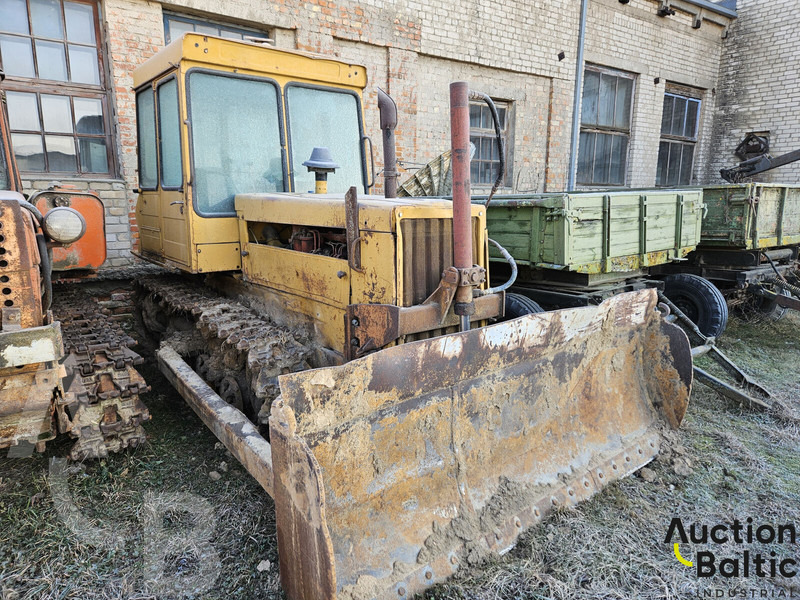 Onbekend DT-75 - Máy cày bánh xích: hình 1 Onbekend DT-75 - Máy cày bánh xích: hình 1