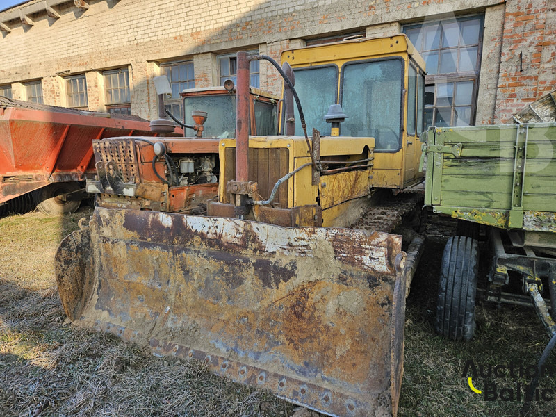 Onbekend DT-75 - Máy cày bánh xích: hình 2 Onbekend DT-75 - Máy cày bánh xích: hình 2