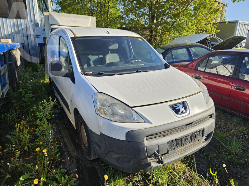 Peugeot Partner - Xe van nhỏ gọn: hình 2 Peugeot Partner - Xe van nhỏ gọn: hình 2