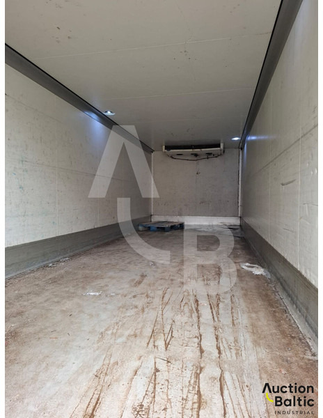 Xe tải đông lạnh Renault Midlum 240.18: hình 12 Xe tải đông lạnh Renault Midlum 240.18: hình 12