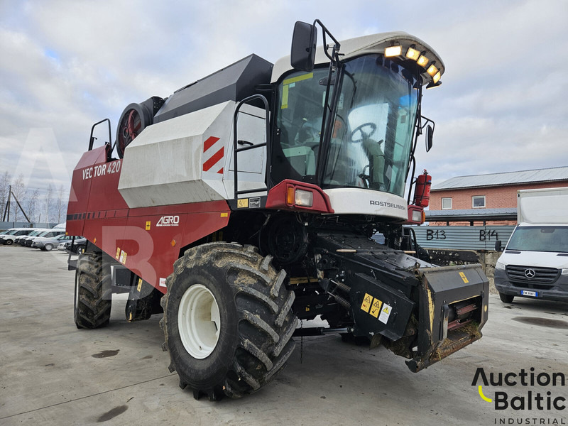 Rostselmash Vector 420 - Máy gặt đập: hình 1 Rostselmash Vector 420 - Máy gặt đập: hình 1
