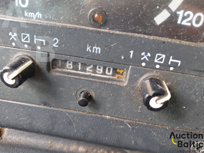 Scania P 124 - Xe bồn: hình 5 Scania P 124 - Xe bồn: hình 5