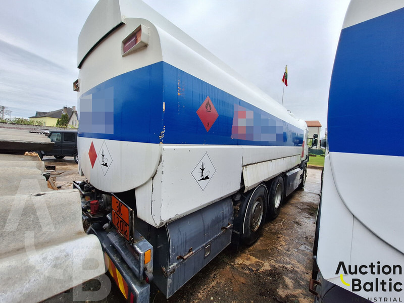 Scania P 124 - Xe bồn: hình 3 Scania P 124 - Xe bồn: hình 3