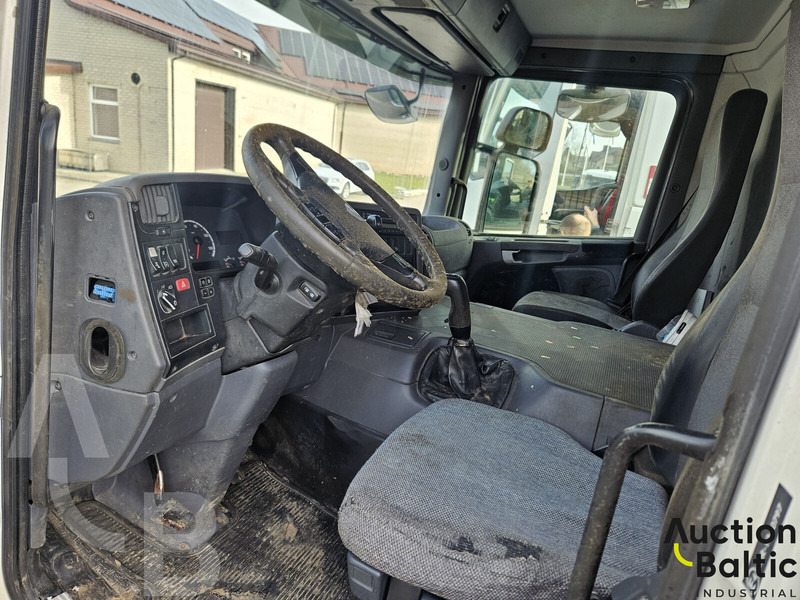 Scania P 230 - Xe bồn: hình 5 Scania P 230 - Xe bồn: hình 5