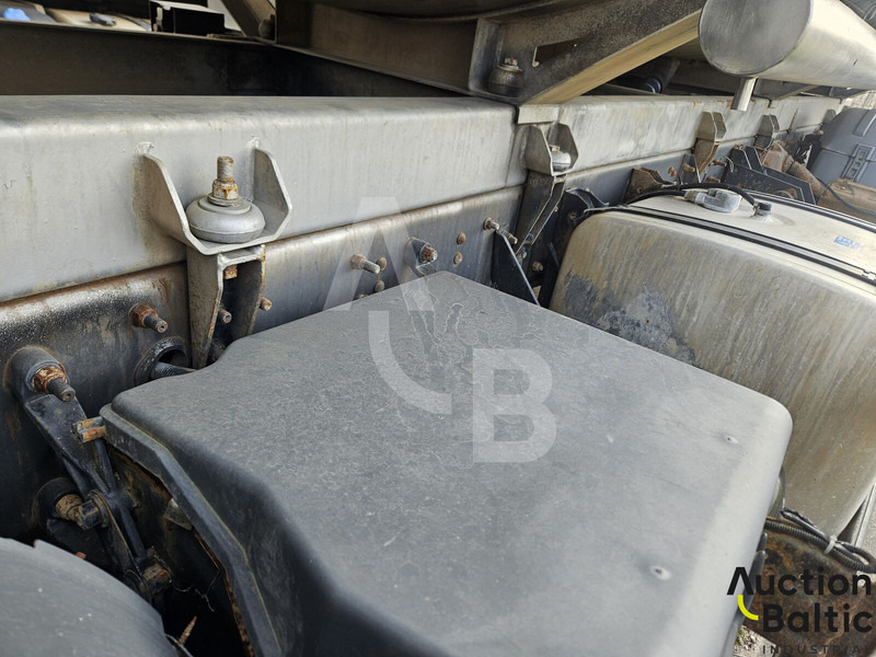 Xe bồn để vận chuyển sữa Scania P 230: hình 20